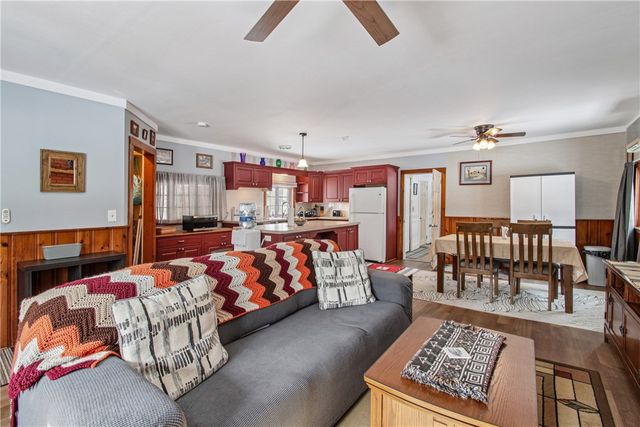 825 West Avenue, Sweden, NY 14420