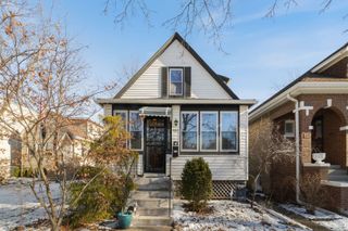 932 Circle Avenue, Forest Park, IL 60130