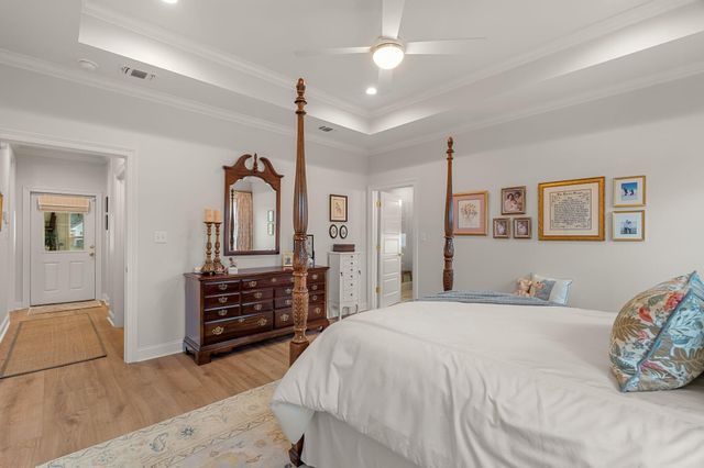 23 Steerforth Dr., Hattiesburg, MS 39402