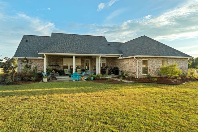 23 Steerforth Dr., Hattiesburg, MS 39402