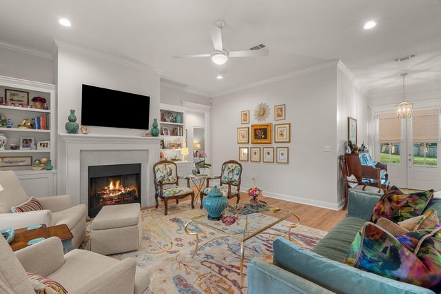 23 Steerforth Dr., Hattiesburg, MS 39402