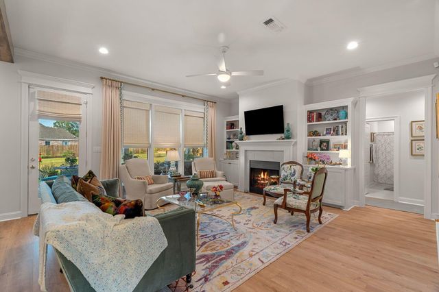 23 Steerforth Dr., Hattiesburg, MS 39402