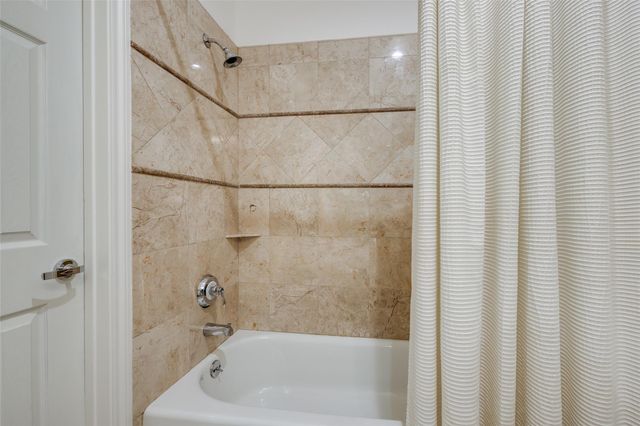5306 Nolda Street A, Houston, TX 77007