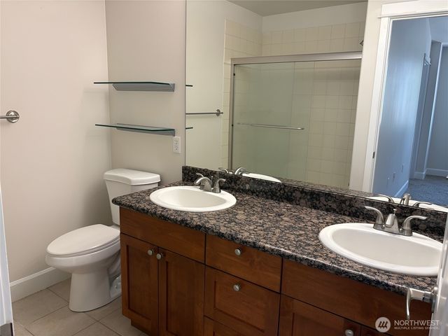 11023 SE 240th Street, Kent, WA 98031