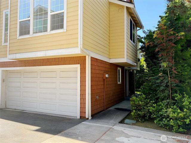 11023 SE 240th Street, Kent, WA 98031