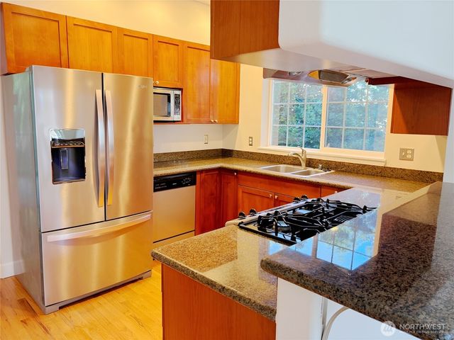 11023 SE 240th Street, Kent, WA 98031