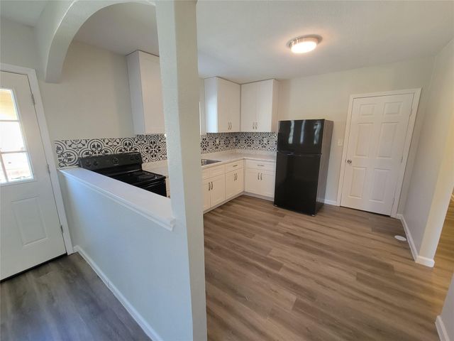 715 11th Street A, Dickinson, TX 77539