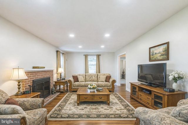 2705 SPRING HILL RD, Owings Mills, MD 21117