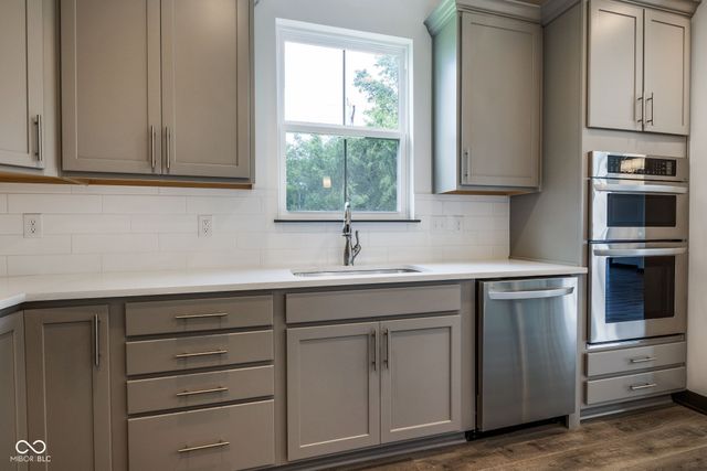 18808 Cromarty Circle, Noblesville, IN 46062