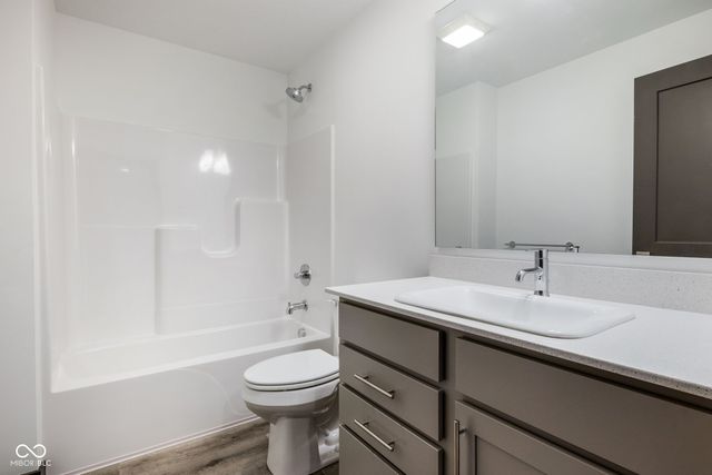 18808 Cromarty Circle, Noblesville, IN 46062