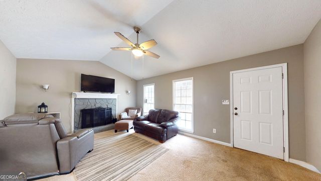 272 Deerfield Drive, Hiram, GA 30141