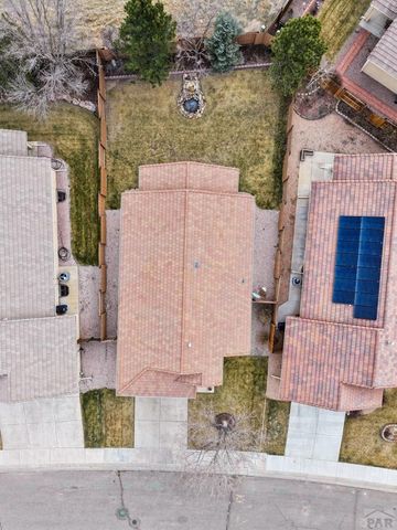 960 Peachcrest Dr, Pueblo, CO 81005