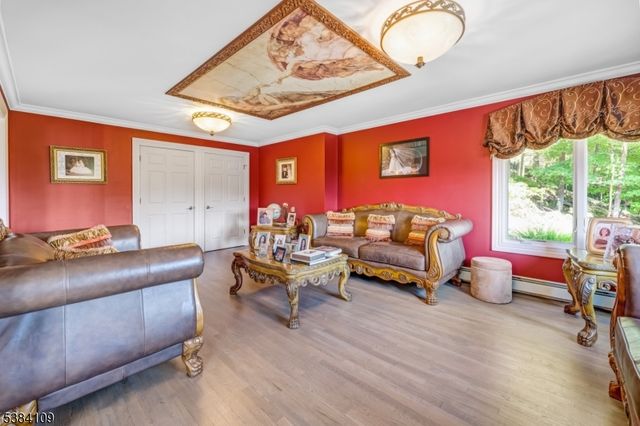 207 Eileen Dr, Cedar Grove Twp., NJ 07009