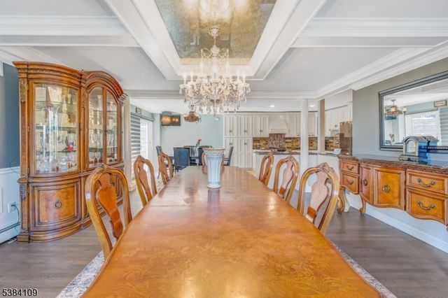 207 Eileen Dr, Cedar Grove Twp., NJ 07009