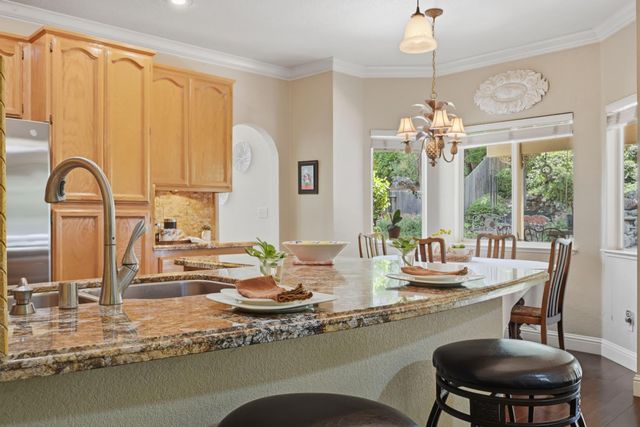 2936 Avon Rd, Rocklin, CA 95765