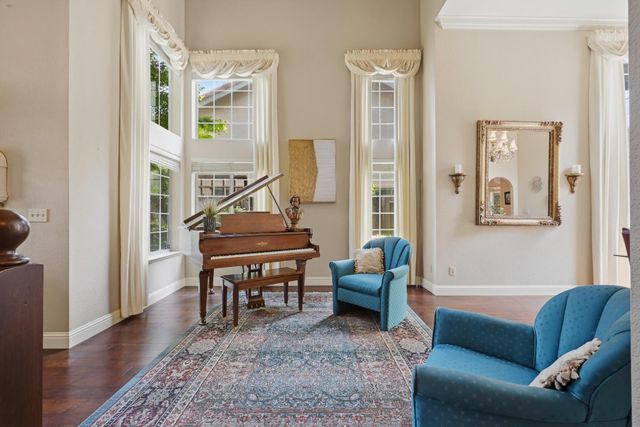 2936 Avon Rd, Rocklin, CA 95765