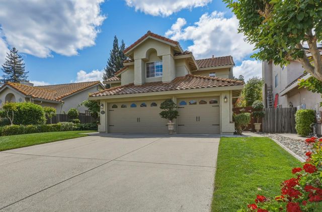 2936 Avon Rd, Rocklin, CA 95765