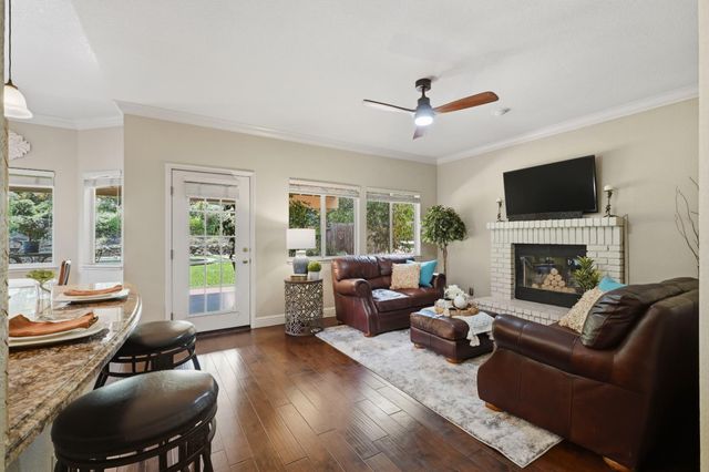 2936 Avon Rd, Rocklin, CA 95765
