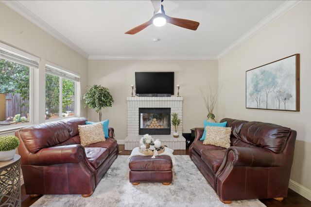 2936 Avon Rd, Rocklin, CA 95765