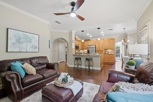 2936 Avon Rd, Rocklin, CA 95765
