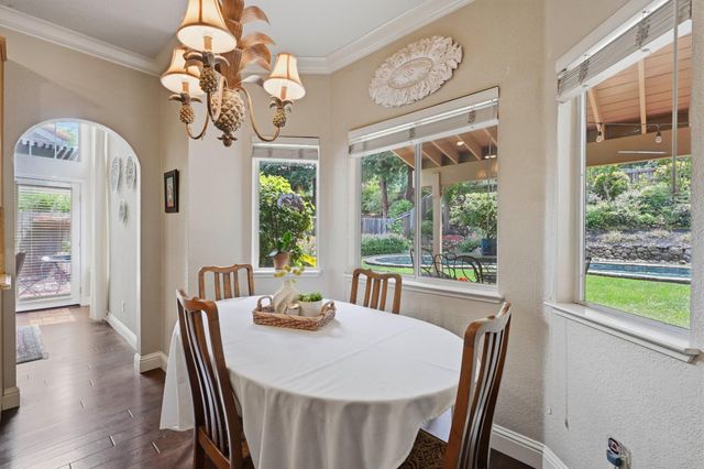 2936 Avon Rd, Rocklin, CA 95765