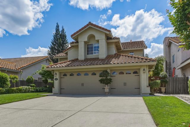 2936 Avon Rd, Rocklin, CA 95765