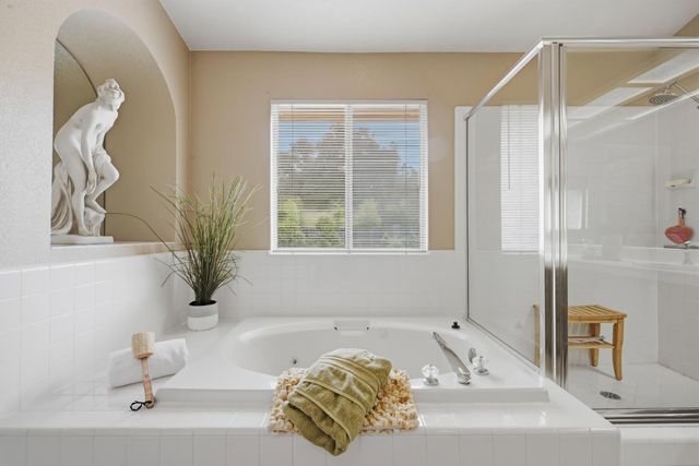 2936 Avon Rd, Rocklin, CA 95765