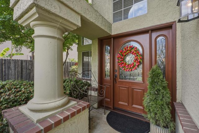 2936 Avon Rd, Rocklin, CA 95765