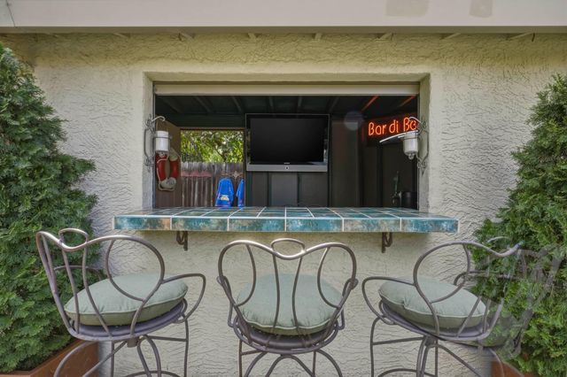 2936 Avon Rd, Rocklin, CA 95765