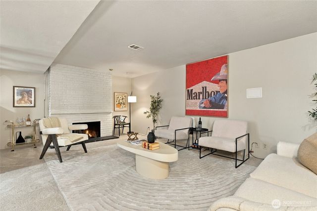 7815 227th Place SW, Edmonds, WA 98026