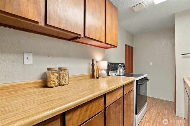 7815 227th Place SW, Edmonds, WA 98026