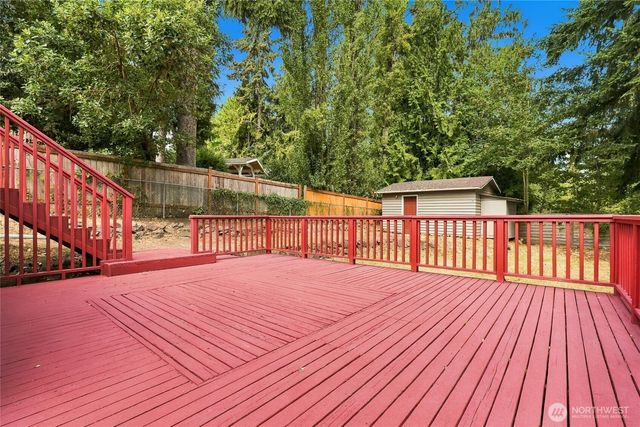 7815 227th Place SW, Edmonds, WA 98026