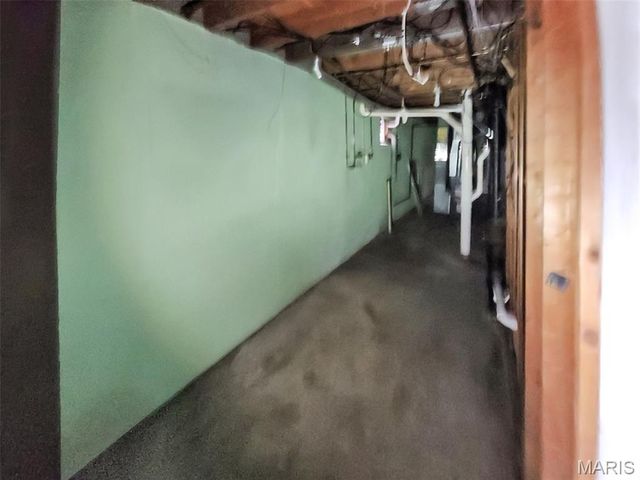 6220 Minnesota Avenue, St Louis, MO 63111