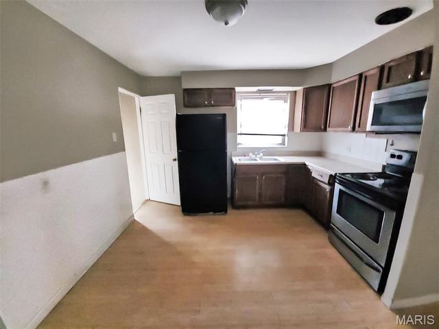 6220 Minnesota Avenue, St Louis, MO 63111