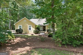 33 Bridgewater Drive, Newnan, GA 30265