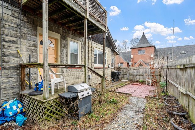 14 103rd Street, Troy, NY 12180