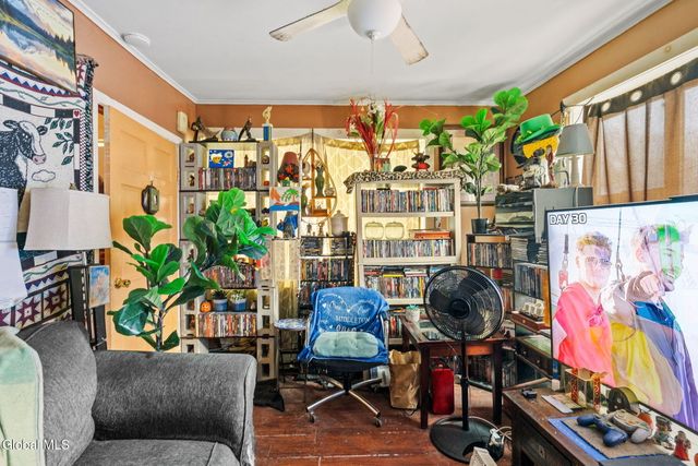 14 103rd Street, Troy, NY 12180