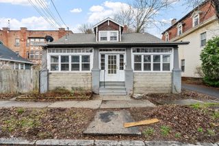 14 103rd Street, Troy, NY 12180