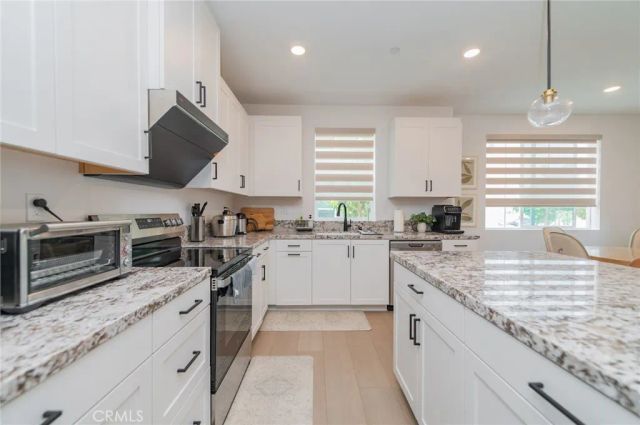 16125 Linden Ln, Chino, CA 91708
