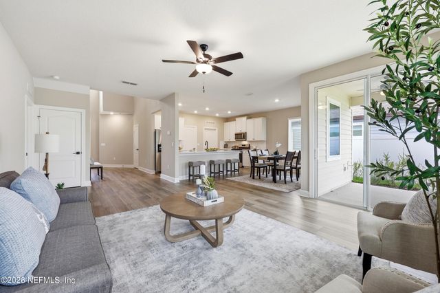 3978 GAREYS FERRY Way, Middleburg, FL 32068