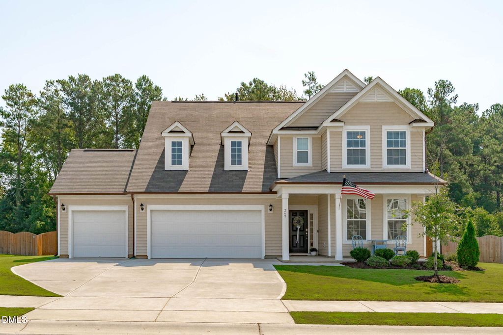 269 Hay Field Drive, Lillington, NC 27546