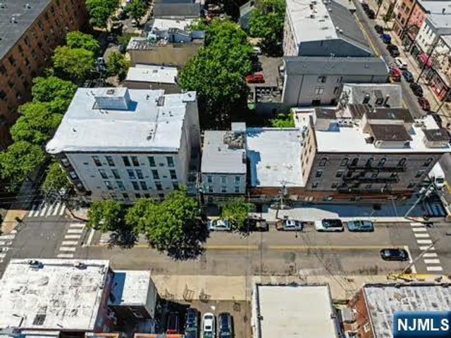 29 Franklin Street 2, Jersey City, NJ 07307