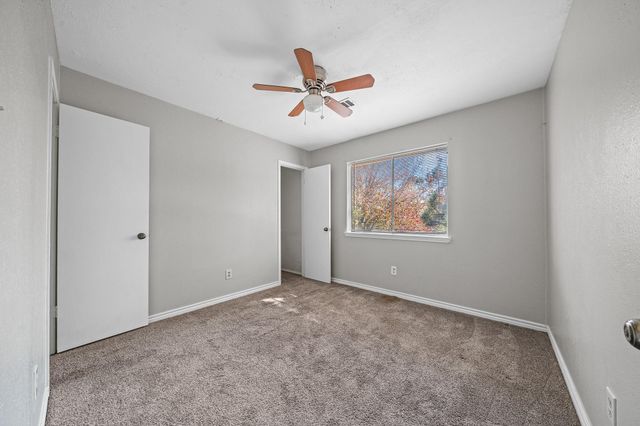 11123 Gatesden Drive, Tomball, TX 77377