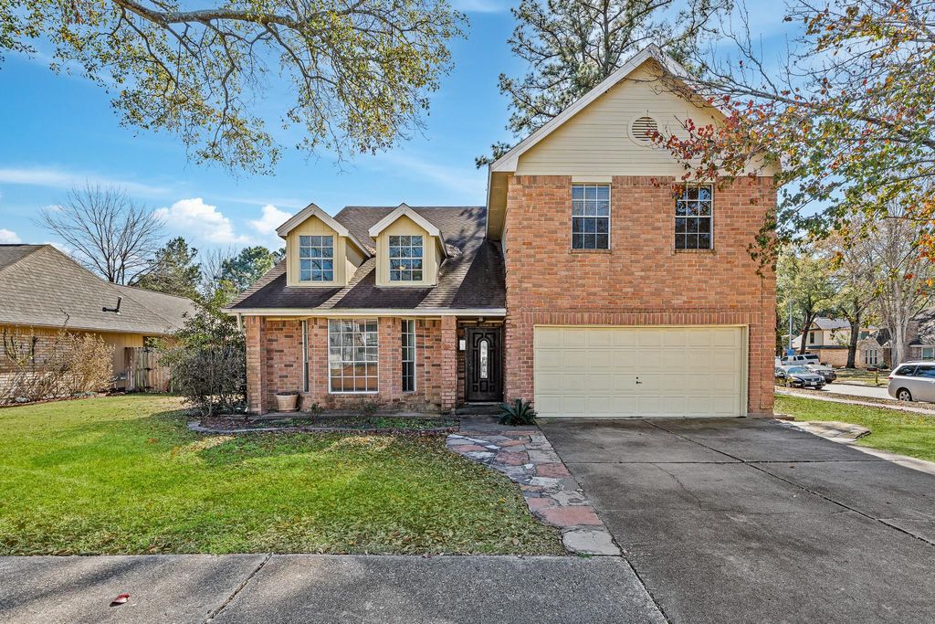 11123 Gatesden Drive, Tomball, TX 77377