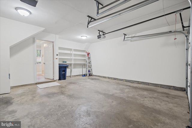 4668 W BRADDOCK RD, Alexandria, VA 22311