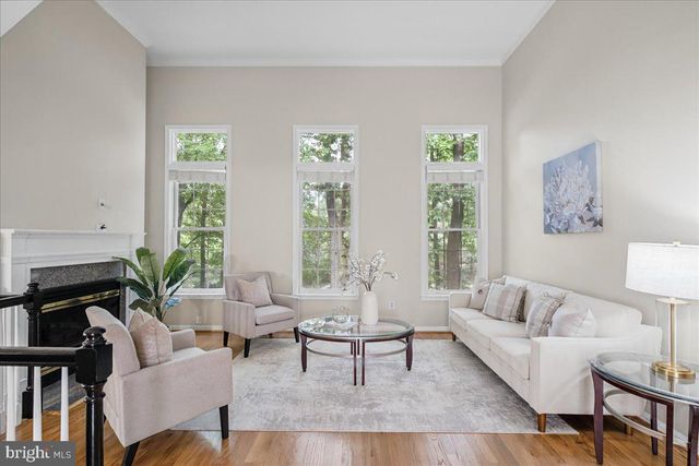 4668 W BRADDOCK RD, Alexandria, VA 22311