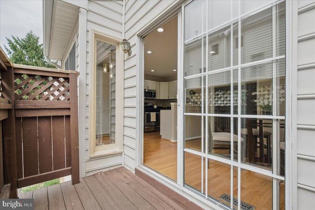4668 W BRADDOCK RD, Alexandria, VA 22311