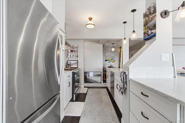 360 Westchester Avenue 622, Port Chester, NY 10573