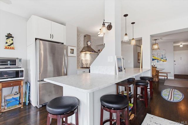 360 Westchester Avenue 622, Port Chester, NY 10573