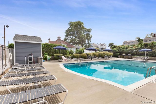 360 Westchester Avenue 622, Port Chester, NY 10573